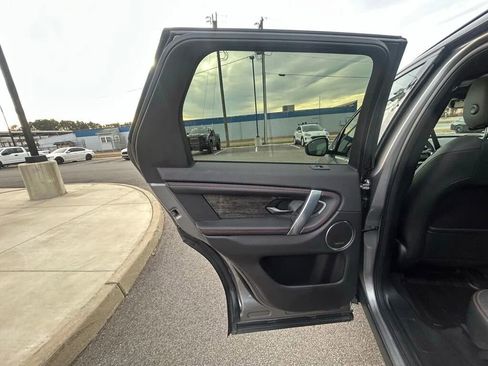 Used 2023 Land Rover Discovery Sport SE R-Dynamic AWD/4WD image 30