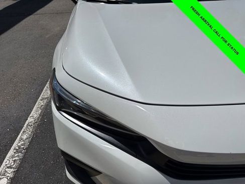 Used 2023 Honda Civic EX image 3