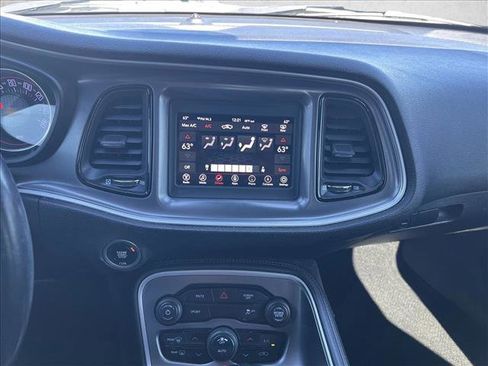 Used 2020 Dodge Challenger SXT image 13