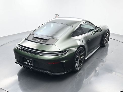 Certified 2026 Porsche 911 GT3 RWD image 40