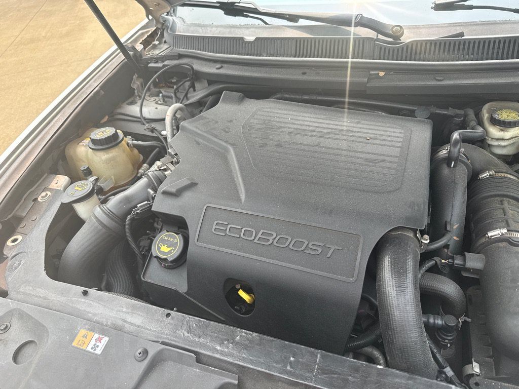 Used 2014 Lincoln MKT AWD w/ Equipment Group 201A image 21