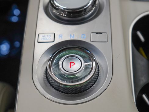 Used 2023 Genesis Electrified GV70 AWD/4WD image 23