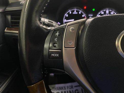 Used 2015 Lexus ES 350 w/ Premium Package FWD image 16