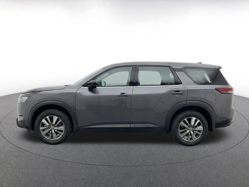 Used 2025 Nissan Pathfinder SV AWD/4WD image 4