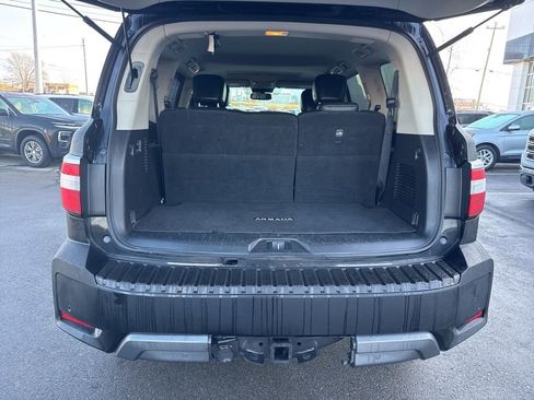 Used 2021 Nissan Armada SL w/ Captain's Chairs Package image 31