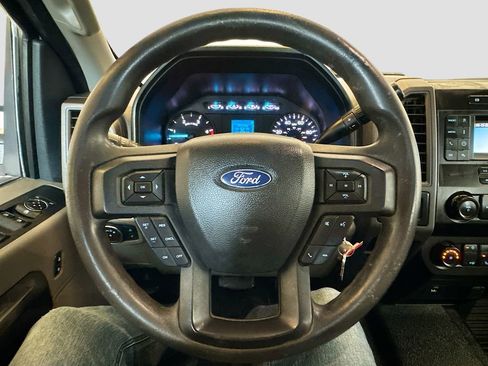 Used 2020 Ford F250 XL w/ Power Equipment Group AWD/4WD image 14