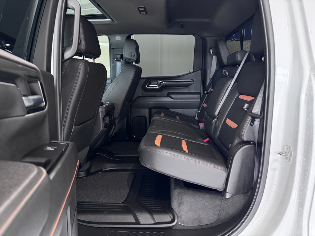 Certified 2024 GMC Sierra 1500 AT4 w/ Technology Package AWD/4WD image 13