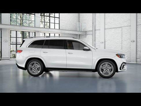 Certified 2026 Mercedes-Benz GLS 450 4MATIC image 10