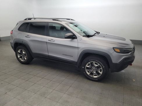Used 2019 Jeep Cherokee Trailhawk w/ Comfort/Convenience Group image 11