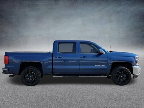 Used 2017 Chevrolet Silverado 1500 LT w/ All Star Edition image 2