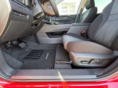 New 2026 Nissan Rogue SV image 20