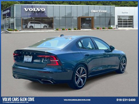 Used 2021 Volvo S60 T5 R-Design AWD/4WD image 5