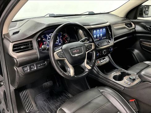 Used 2022 GMC Acadia Denali w/ Denali Ultimate Package FWD image 16