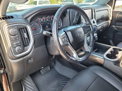 Used 2021 Chevrolet Silverado 1500 RST AWD/4WD image 25