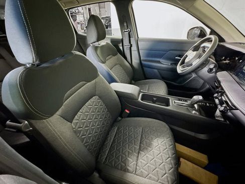 New 2026 Nissan Kicks SV w/ SV Premium Package image 30