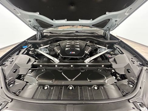 Used 2025 BMW X5 M60i image 44