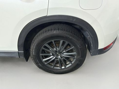 Used 2021 MAZDA CX-5 Touring FWD image 11