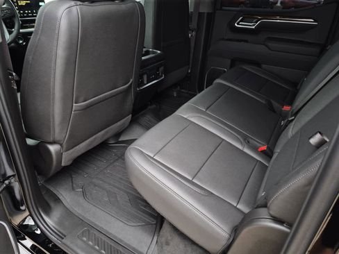 Used 2025 GMC Sierra 1500 Elevation w/ Elevation Premium Package image 16