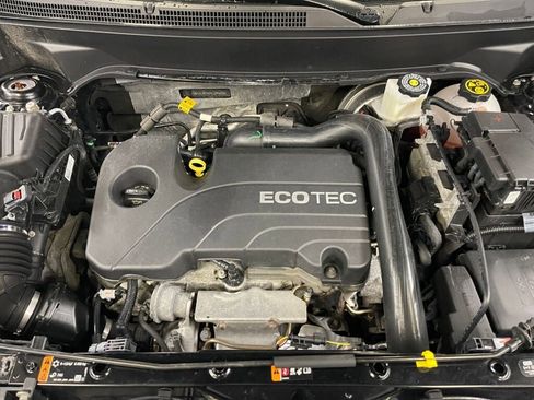 Certified 2022 GMC Terrain SLE w/ Driver Convenience Package image 22