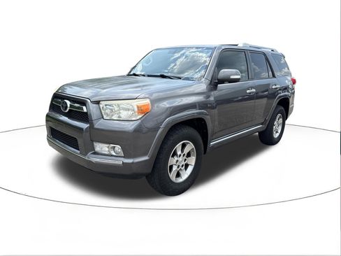 Used 2012 Toyota 4Runner SR5 RWD image 7