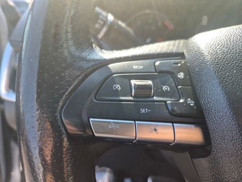 Used 2021 Cadillac XT4 Sport w/ Cold Weather Package FWD image 16