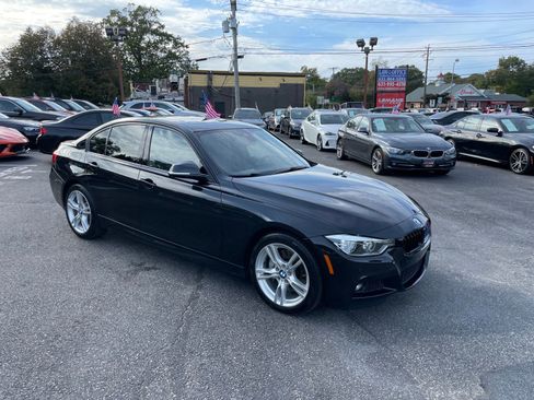 Used 2018 BMW 340i xDrive Sedan w/ Premium Package image 7