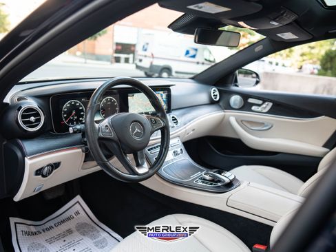 Used 2018 Mercedes-Benz E 400 4MATIC Sedan image 13