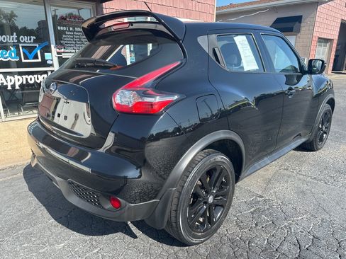 Used 2016 Nissan Juke S FWD image 5