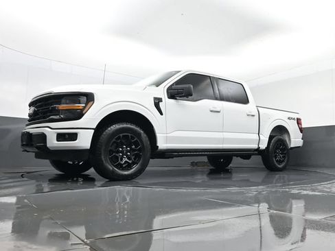 Used 2024 Ford F150 XLT w/ XLT Black Appearance Package AWD/4WD image 31
