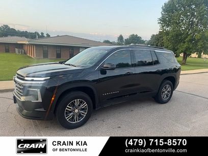 Used 2025 Chevrolet Traverse LT w/ LPO, Floor Liner Package