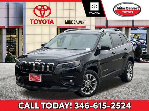 Used 2019 Jeep Cherokee Latitude Plus FWD image 1