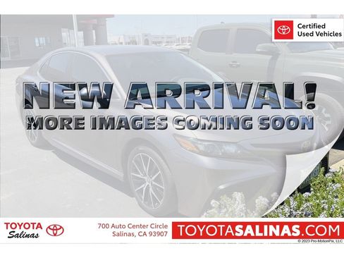 Used 2021 Toyota Camry SE FWD image 1