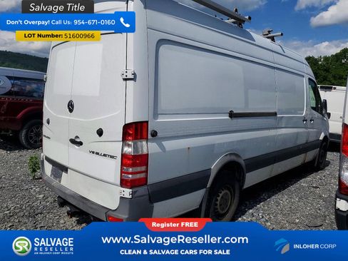 Used 2016 Mercedes-Benz Sprinter 2500 image 4