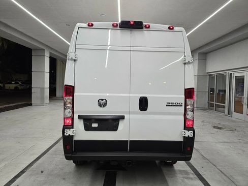Used 2024 RAM ProMaster 3500 w/ Quick Order Package 22G SLT image 5