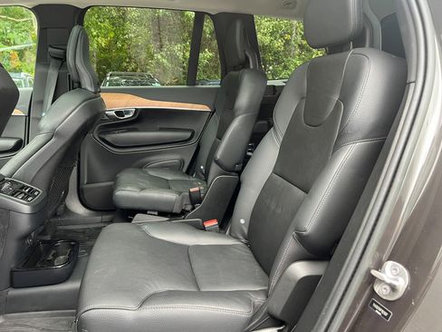 Used 2023 Volvo XC90 B6 Plus w/ Protection Package image 27