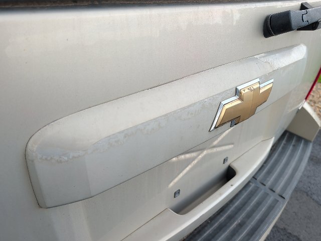 Used 2007 Chevrolet Suburban LT w/ LT Preferred Equipment Group AWD/4WD image 31
