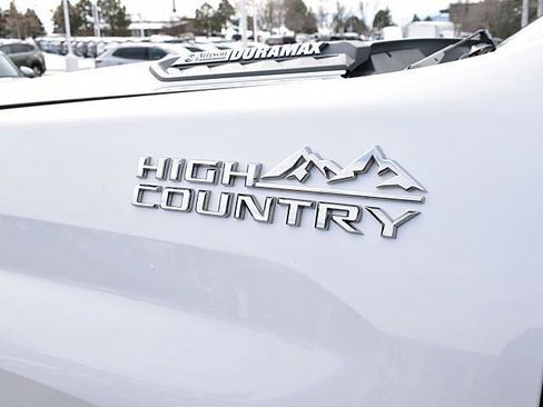 Used 2021 Chevrolet Silverado 2500 High Country w/ Z71 Off-Road Package image 10