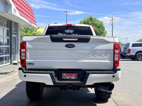 Used 2021 Ford F250 Lariat w/ Lariat Value Package AWD/4WD image 4