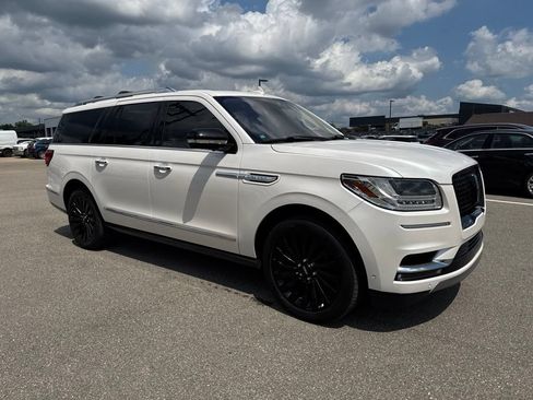 Used 2018 Lincoln Navigator L Reserve w/ Technology Package AWD/4WD image 7
