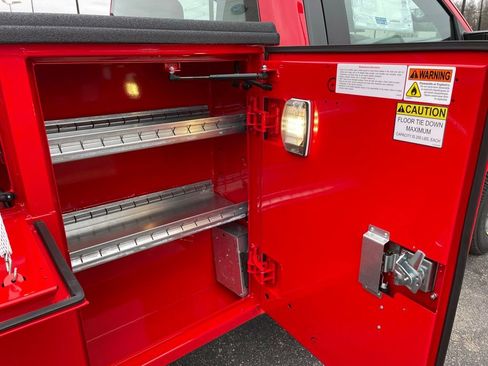 New 2026 Ford F250 XL w/ XL Chrome Package image 22