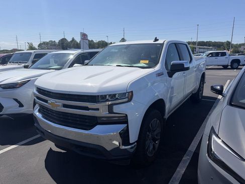 Used 2020 Chevrolet Silverado 1500 LT w/ All-Star Edition AWD/4WD image 16