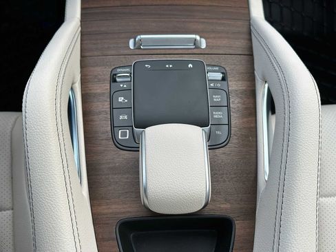 Used 2026 Mercedes-Benz GLE 350 4MATIC image 36