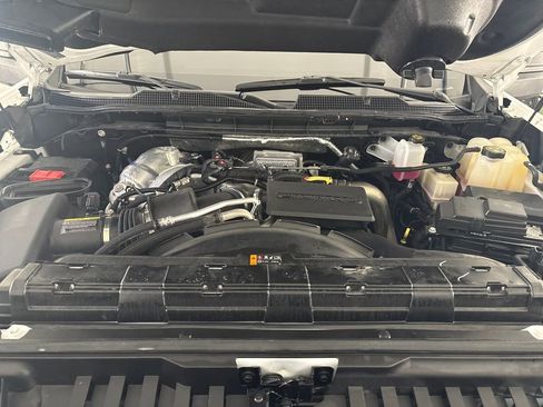 Used 2022 Chevrolet Silverado 3500 High Country w/ Safety Package II image 29