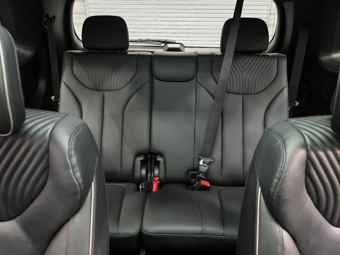 Used 2024 Hyundai Palisade Calligraphy FWD image 19