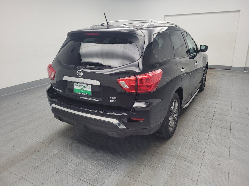 Used 2017 Nissan Pathfinder SV AWD/4WD image 7