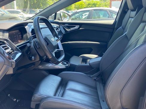 Used 2023 Audi Q4 e-tron Prestige w/ Black Optic Package AWD/4WD image 13