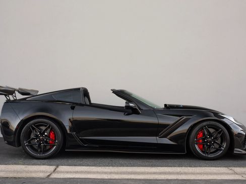 Used 2019 Chevrolet Corvette ZR1 image 8