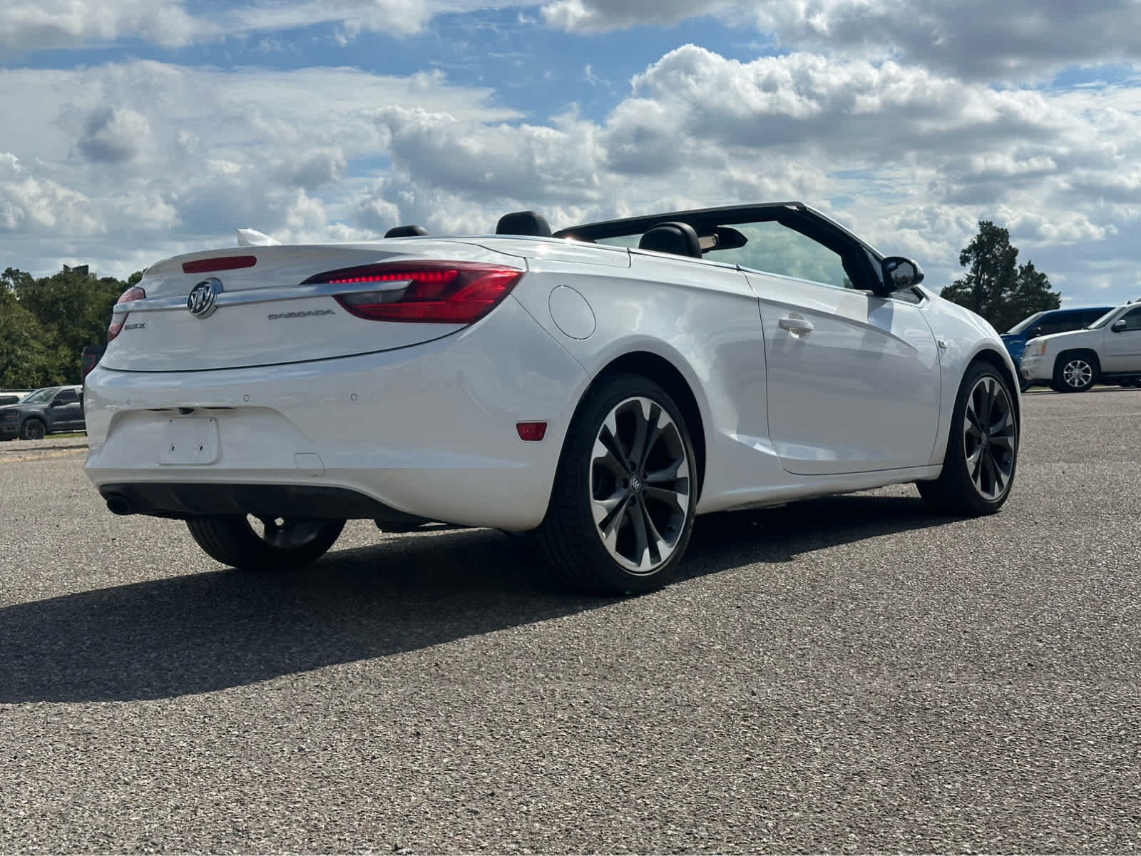 Used 2018 Buick Cascada Premium FWD image 6