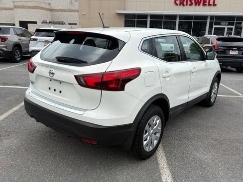 Used 2017 Nissan Rogue Sport S FWD image 8