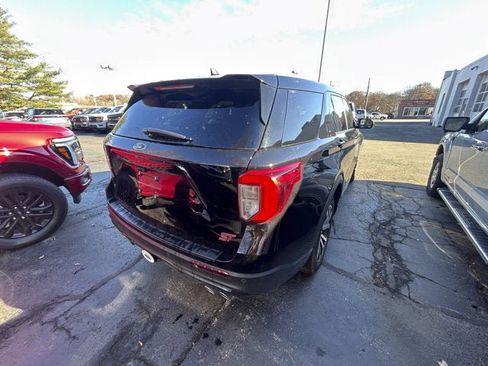 Used 2022 Ford Explorer ST image 8